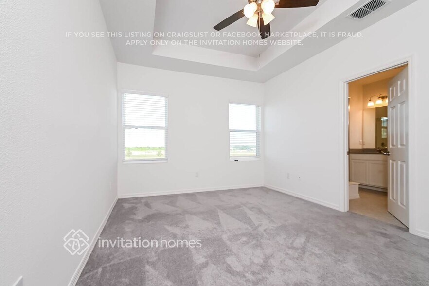 Building Photo - 6242 Camino Dr