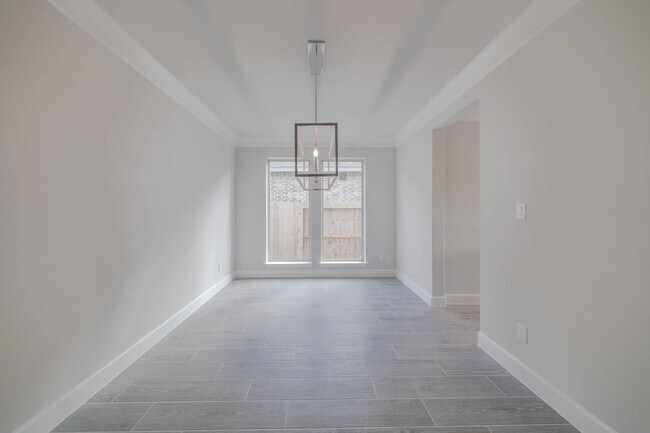 Building Photo - 29103 Hauter Wy