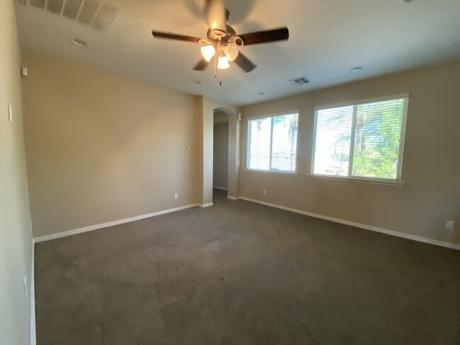 Building Photo - 3726 E Angstead Dr