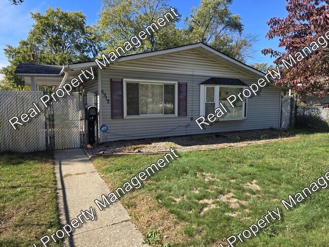 Primary Photo - Updated 3 Bedroom Ranch