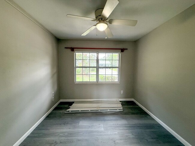 Building Photo - 3331 NW 27th Ave