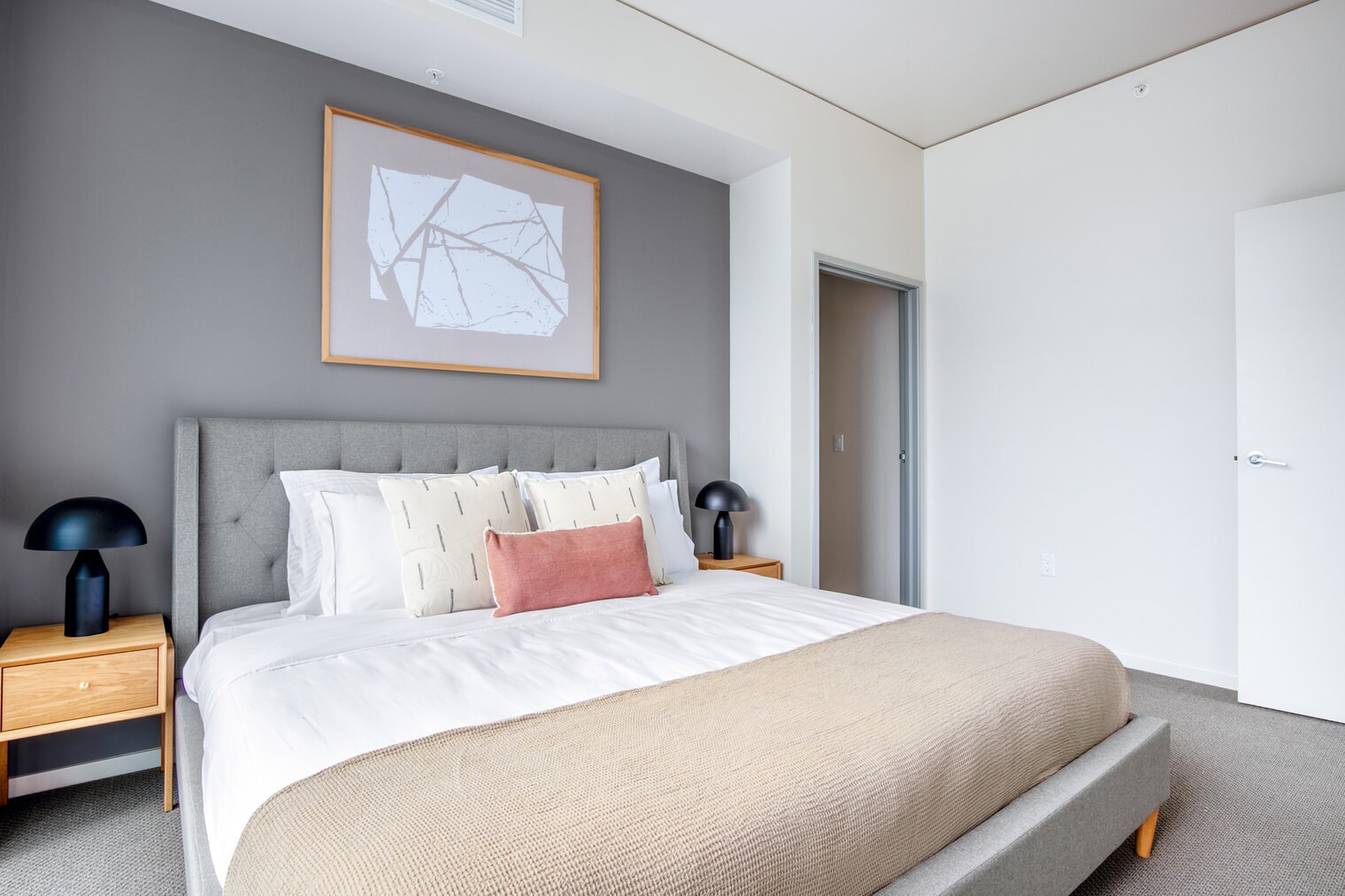 Building Photo - 1823 Minor Ave