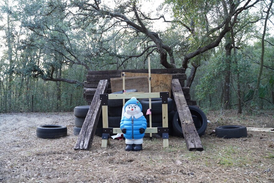 Building Photo - 29205 Saddle Oaks Ln