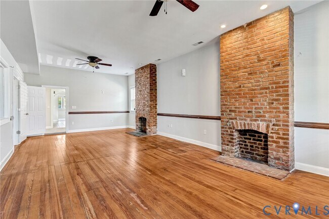 Building Photo - 712 N 24th St