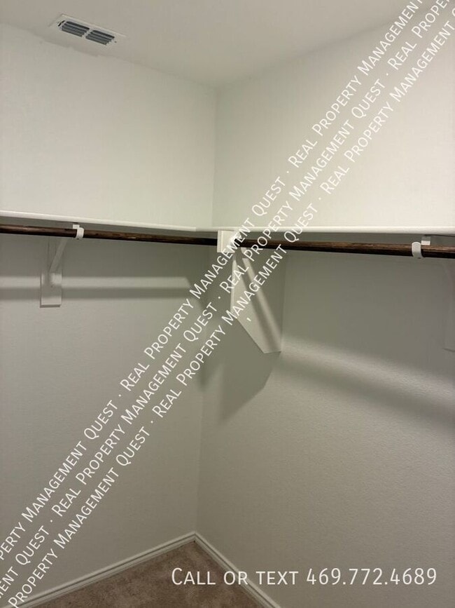 Building Photo - 474 Reverie Wy