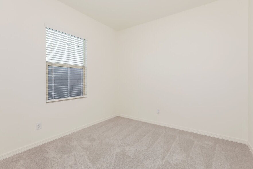 Building Photo - 32443 N Newby Dr