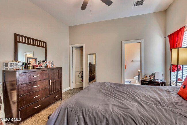 Building Photo - 14677 Rockbridge