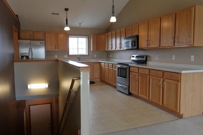 Building Photo - 7407 Granite Way