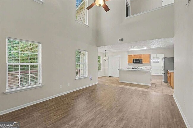 Building Photo - 1590 Waterway Pl SW