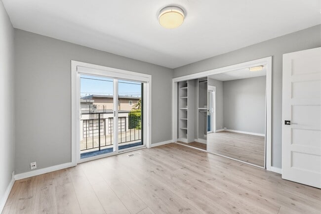 Building Photo - 32 Perego Terrace