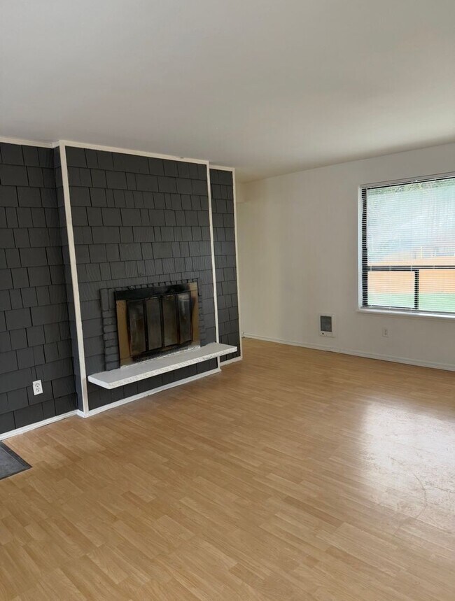 Building Photo - 21330 Cypress Way