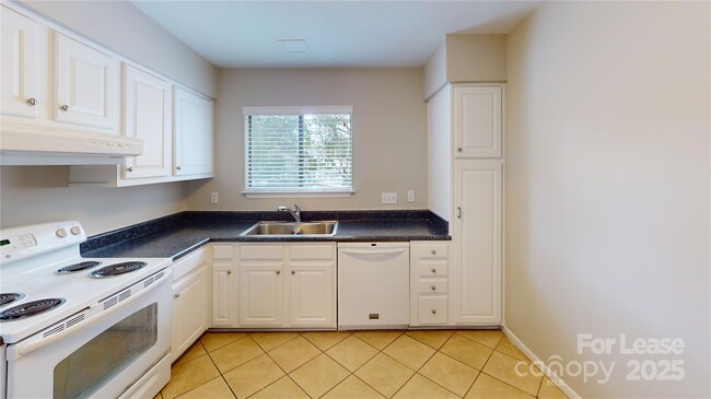 Building Photo - 6100 Heathstone Ln