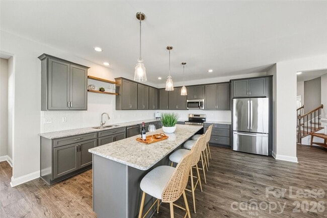 Building Photo - 11507 Vly Oaks Ln