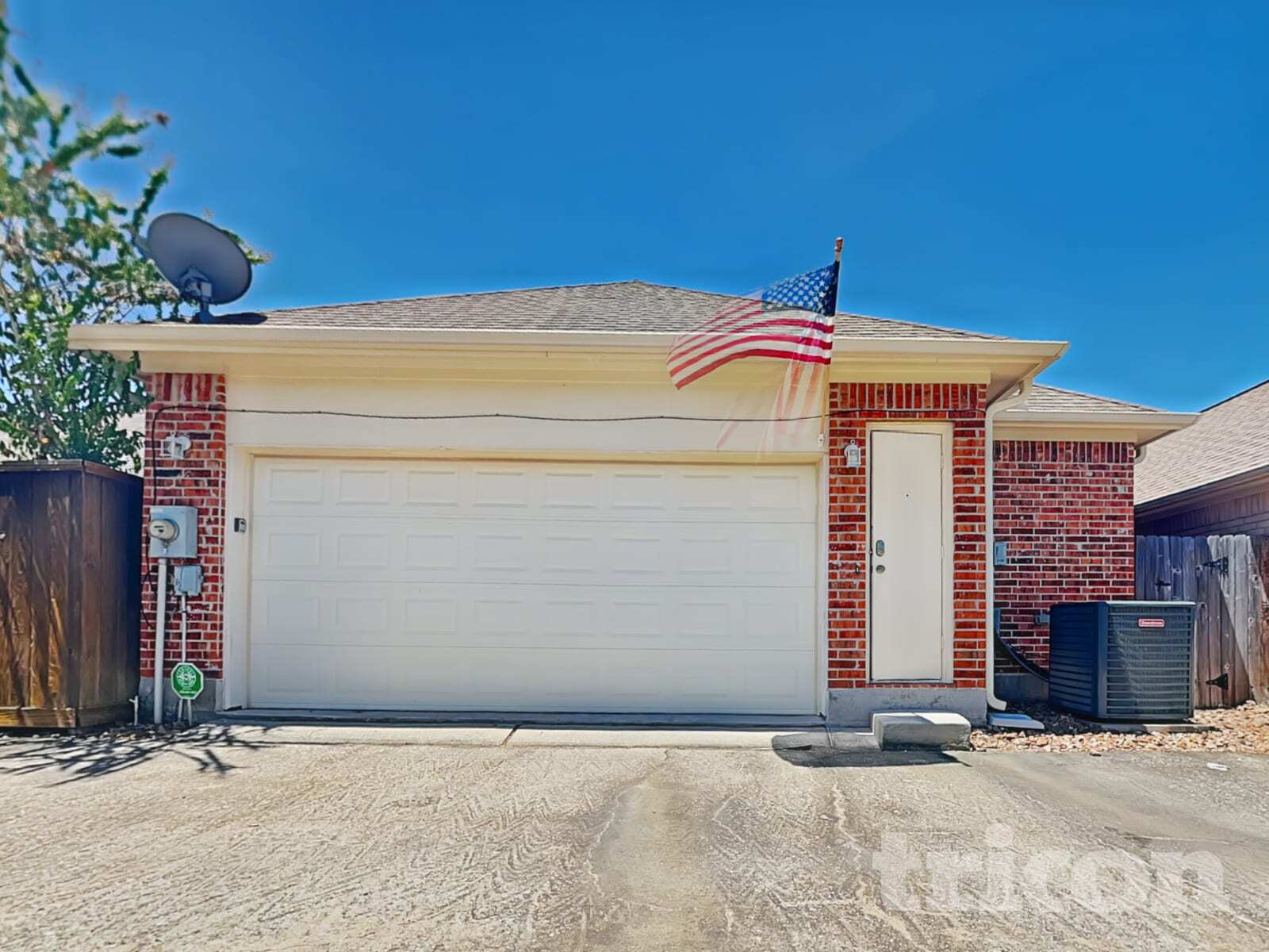 Building Photo - 6855 Tournament Dr