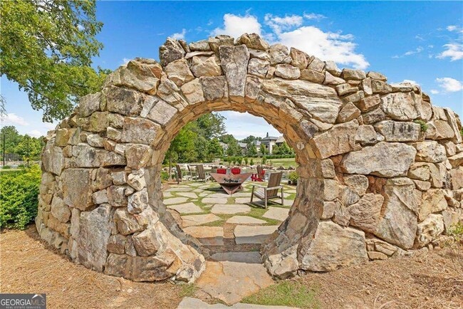 Building Photo - 255 High St