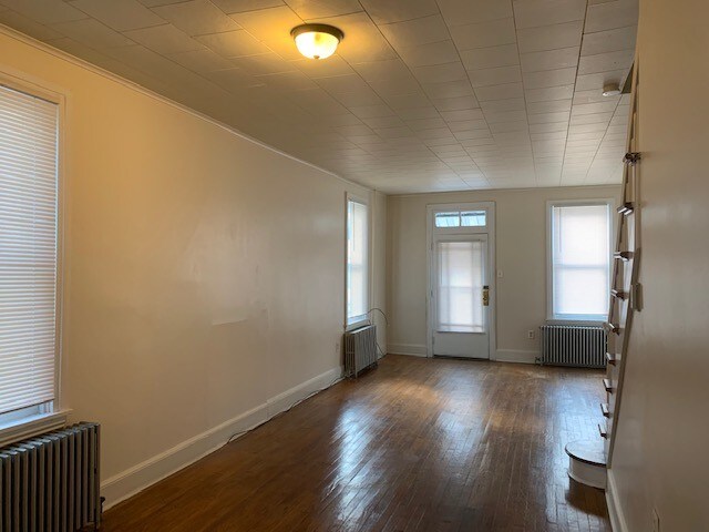 Building Photo - 36 W Simpson St