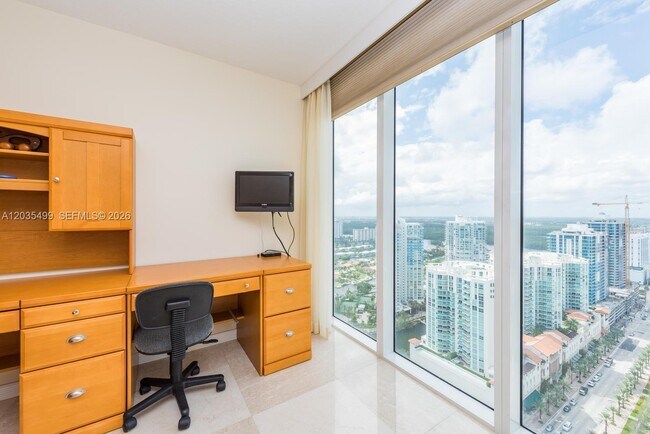 Building Photo - 16699 Collins Ave