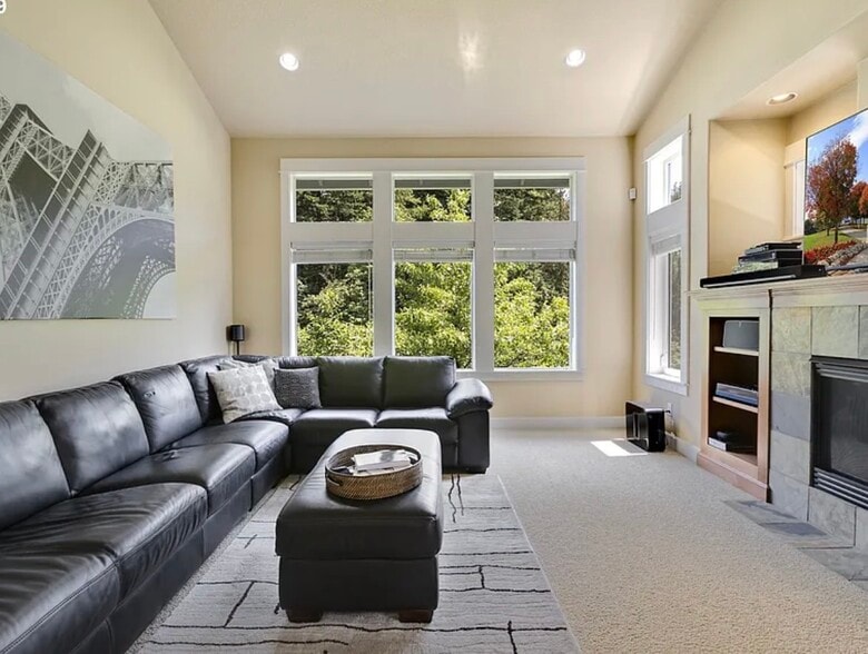 Building Photo - 8557 SE Bristol Park Dr