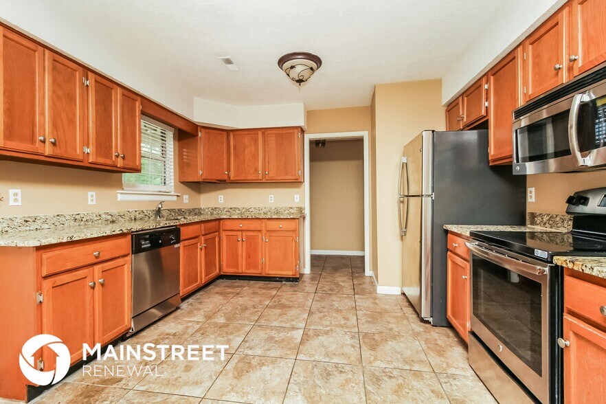 Building Photo - 2432 Laurel Hill Ct