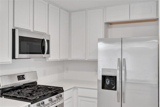 Building Photo - 18229 Pontecorvo Ln