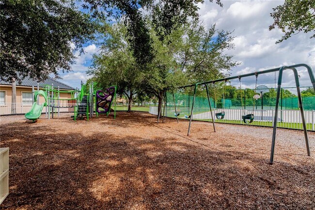 Building Photo - 13646 Hawk Lake Dr