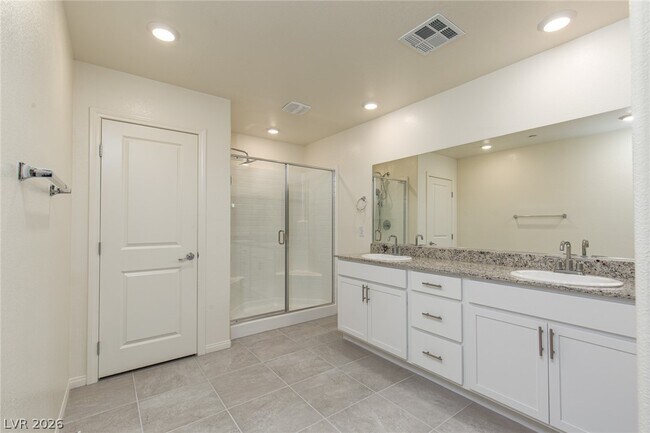 Building Photo - 4489 Ginger Hls Ave