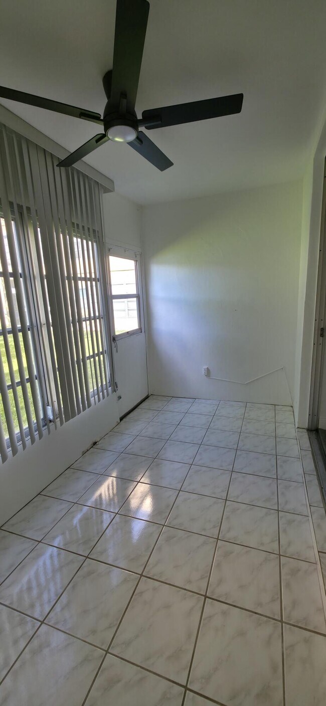 Building Photo - 6091 NW 61st Ave