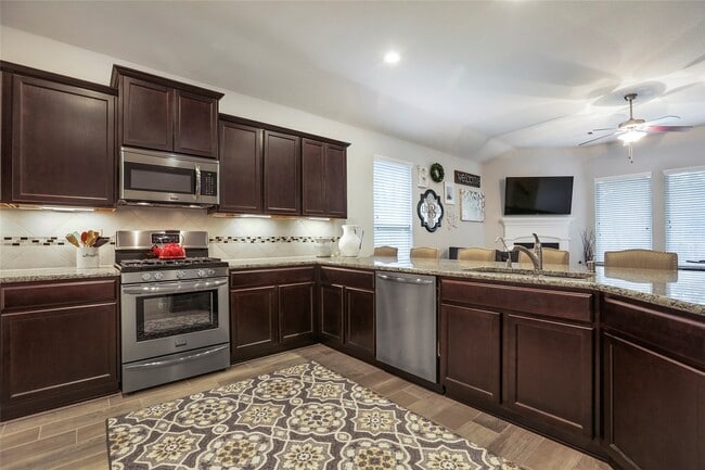 Building Photo - 14141 Isle Royal Ln