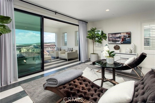 Building Photo - 27 Sorrel