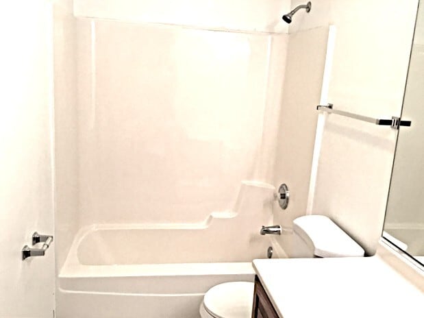 Building Photo - 544 W Barberry Cir