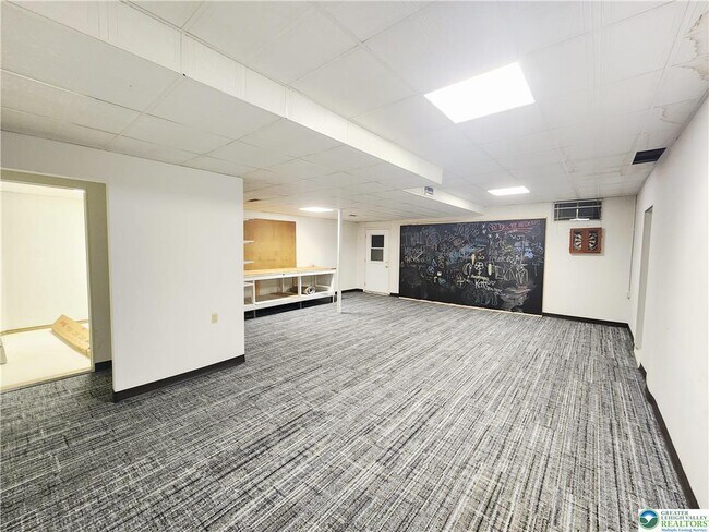 Building Photo - 236 Lenape Trail