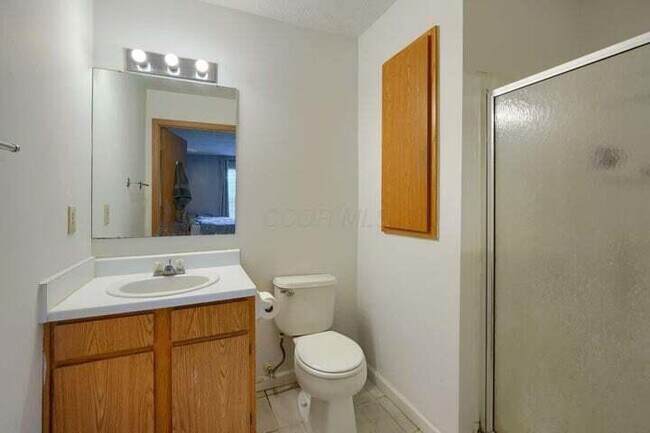 Building Photo - 5484 Cedar Springs