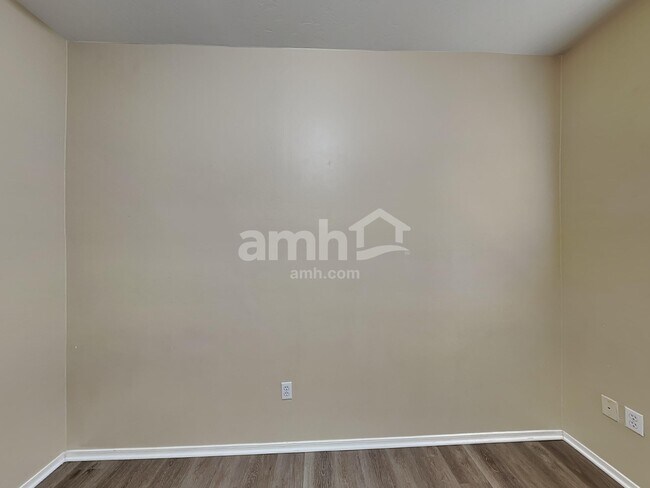 Building Photo - 1990 E Vera Cruz Vis