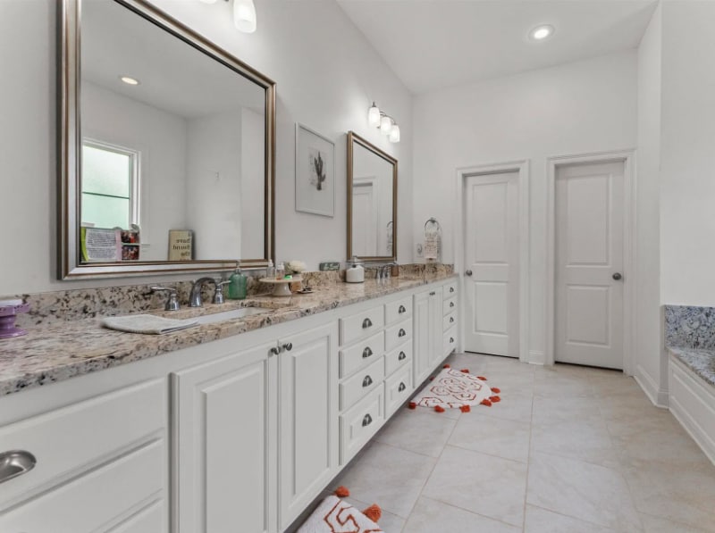 Building Photo - 1307 Americana Blvd