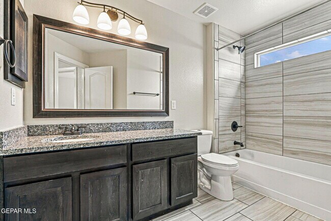Building Photo - 14525 Juan Diego Dr