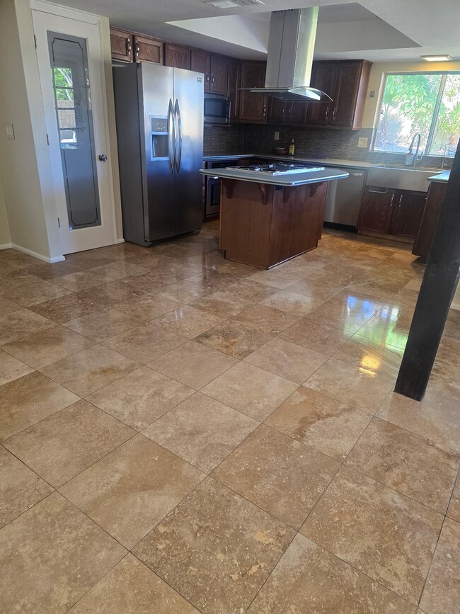 Building Photo - 4336 E Pearce Rd