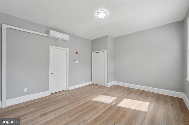 Building Photo - 247 S 44th St