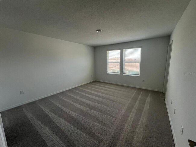 Building Photo - 2541 Penguin Blvd