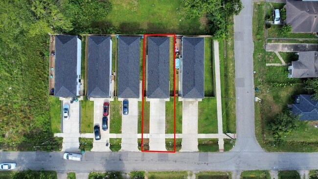 Building Photo - 6617 Bacher St