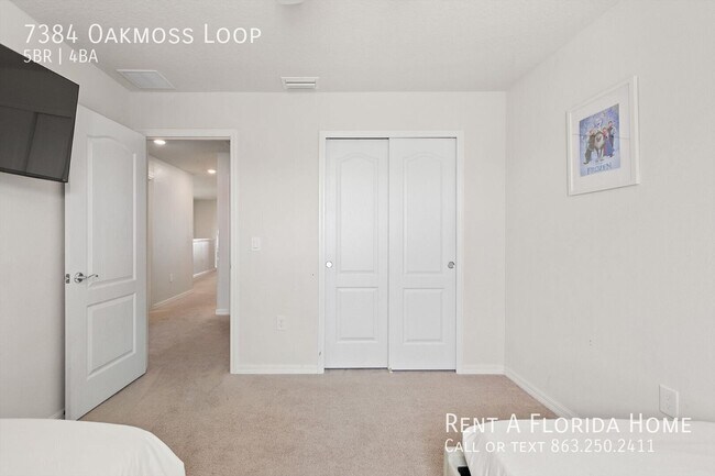 Building Photo - 7384 Oakmoss Loop