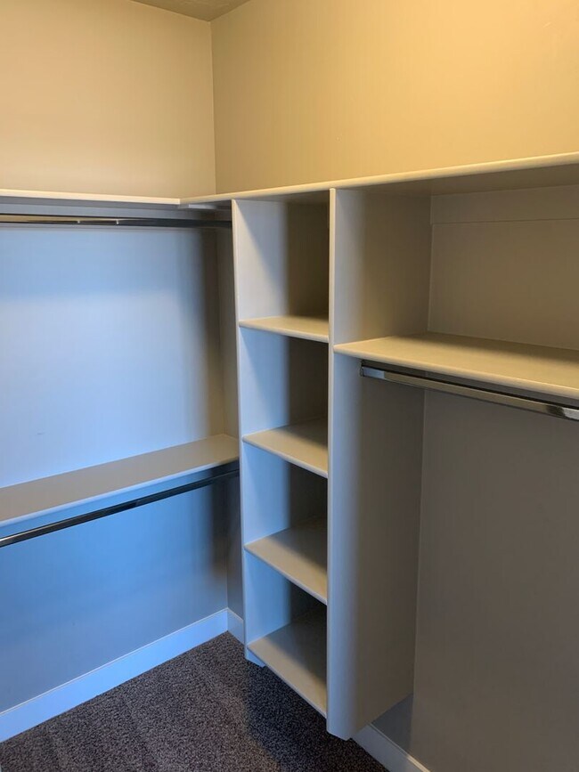 Building Photo - Beautiful Home in Hurricane