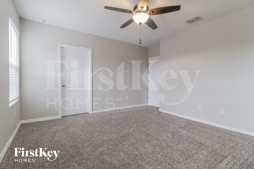 Building Photo - 3150 Timber Hawk Cir