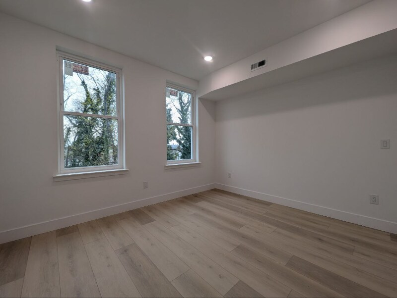Building Photo - 835 N 63rd St