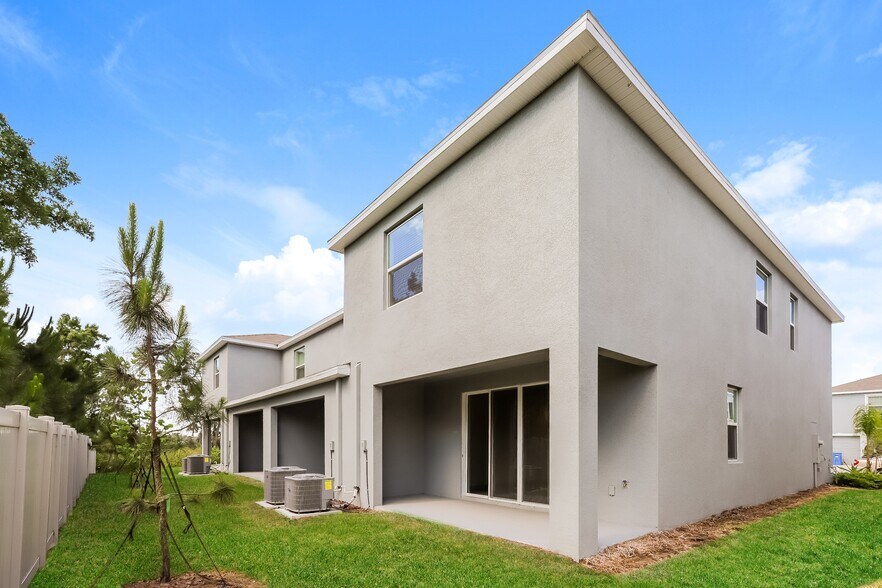 Building Photo - 11967 Stoneport Pl