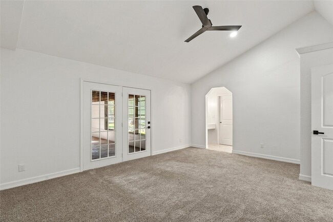 Building Photo - 5425 Jeffrey St