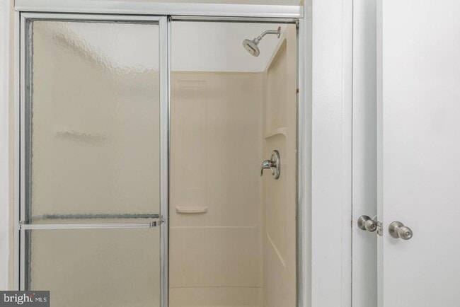 Building Photo - 1929 The Woods II