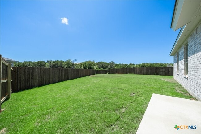 Building Photo - 513 Adley Ave