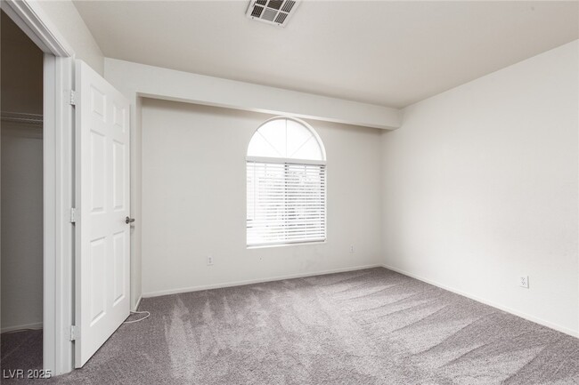 Building Photo - 8440 Indigo Sky Ave