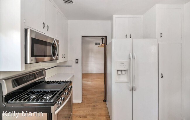 Building Photo - 2 br, 1 bath House - 315 W. Virginia Ave