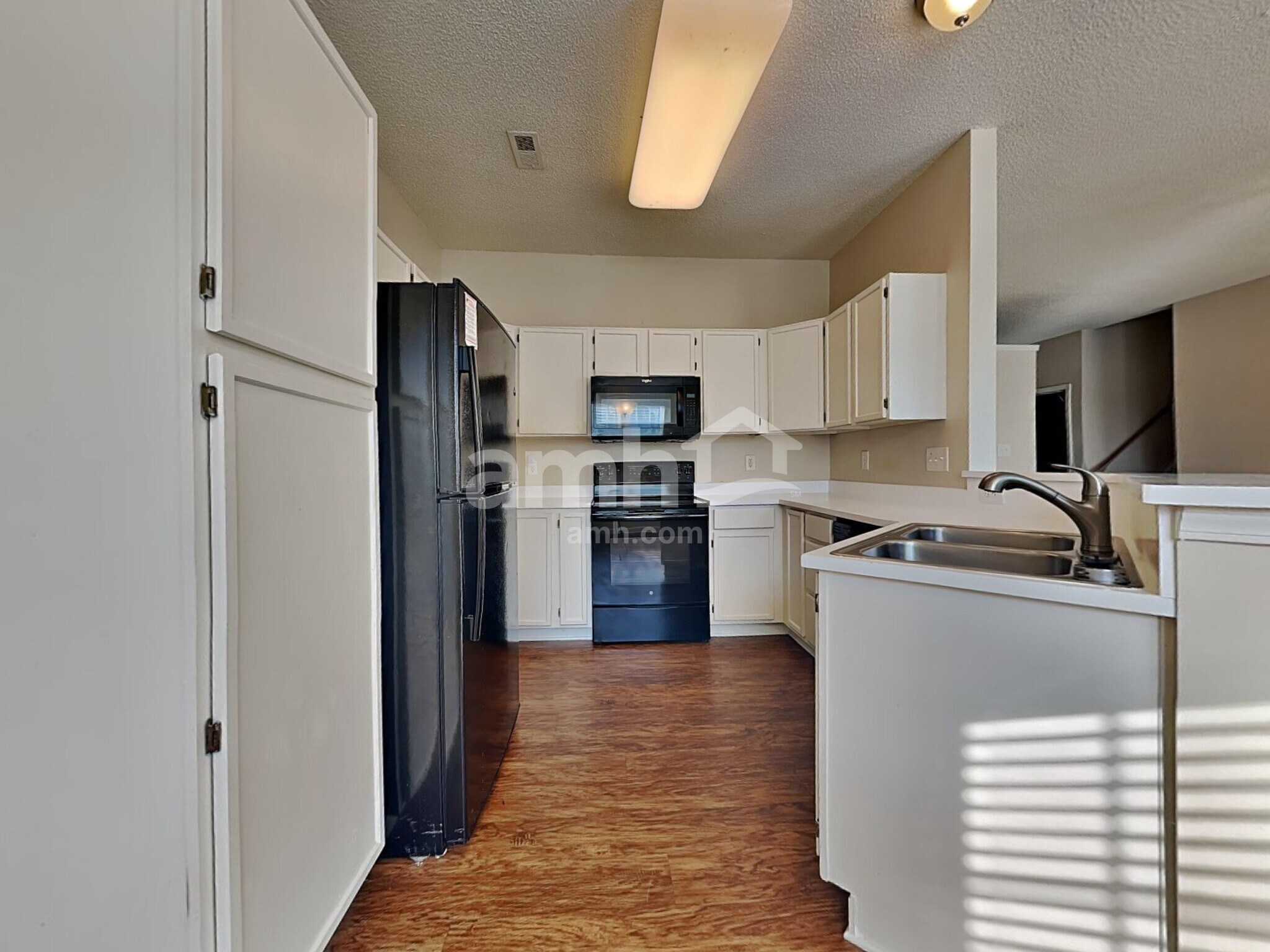 Building Photo - 6829 Ayrshire Glen Pl